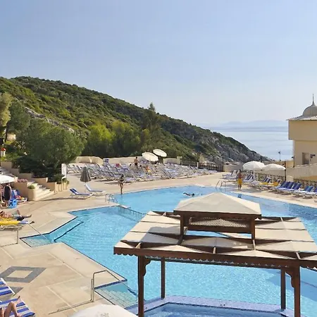 Alkoclar Adakule Кушадасы