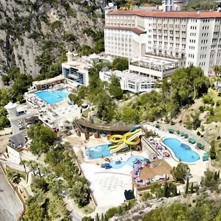 Alkoclar Adakule Kusadası