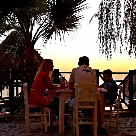 Alkoçlar Adakule 5*