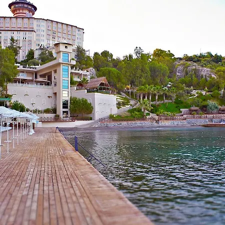 Alkoçlar Adakule 5*