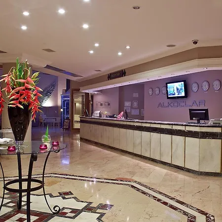 Alkoçlar Adakule Resort Kuşadası