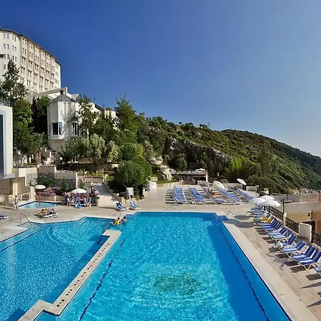 Resort Alkoçlar Adakule Kuşadası
