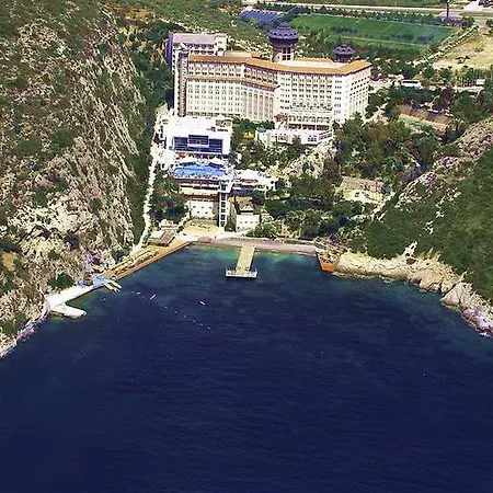Alkoçlar Adakule Resort Kuşadası