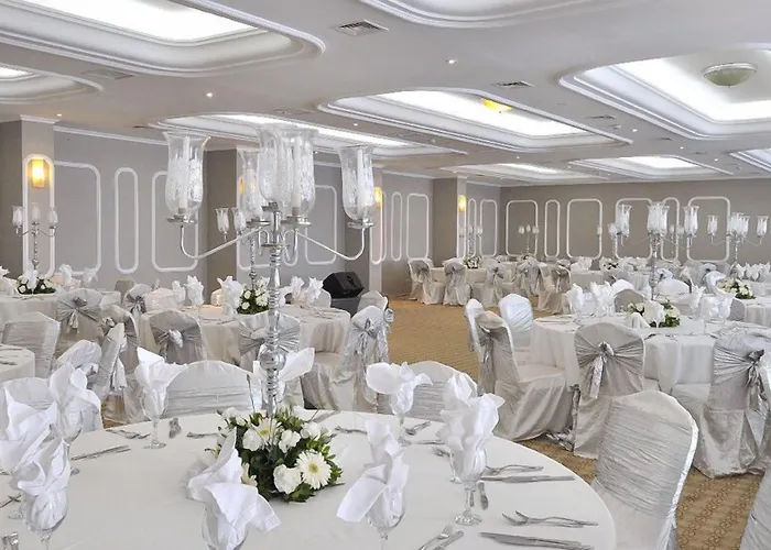 Alkoclar Adakule 5* Kusadası