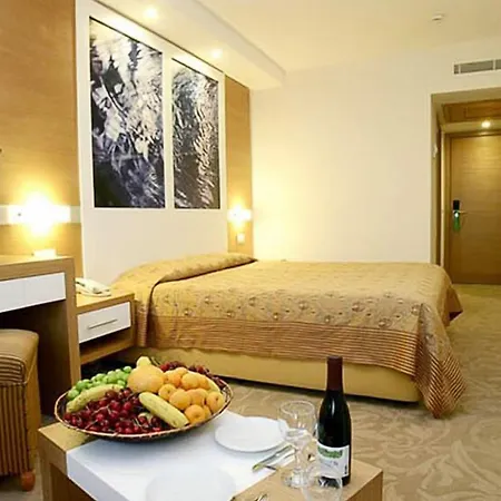 Alkoclar Adakule 쿠사다시