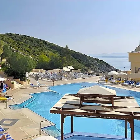 Resort Alkoclar Adakule