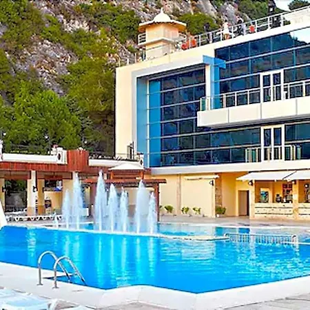 Alkoclar Adakule Resort 5*