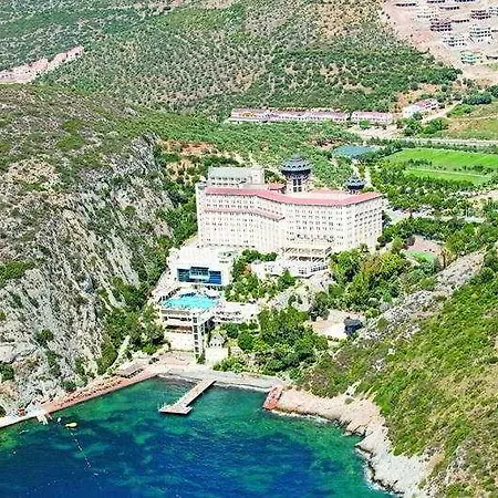 Alkoclar Adakule Kusadasi