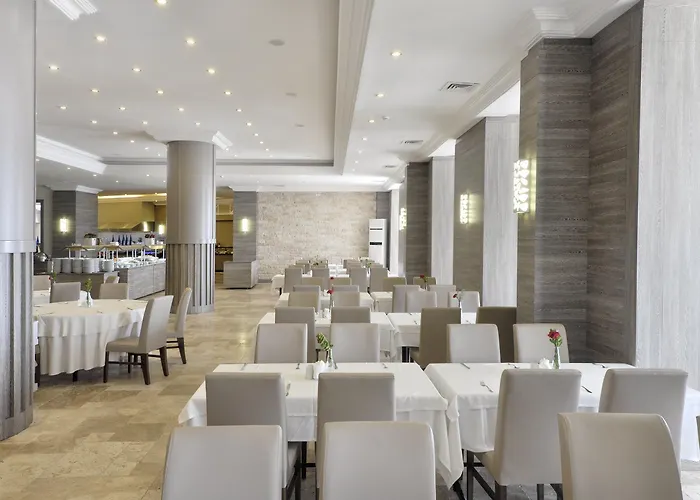 Semesteranläggning (resort) Alkoclar Adakule