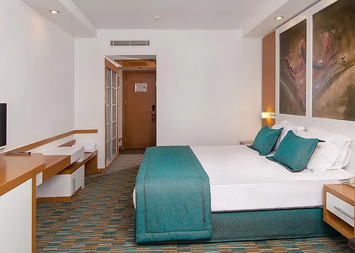 Alkoclar Adakule Semesteranläggning (resort)