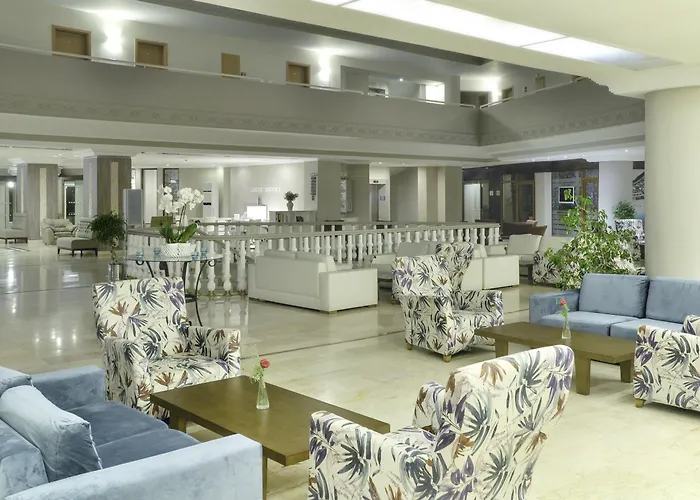 Alkoclar Adakule Semesteranläggning (resort) 5*