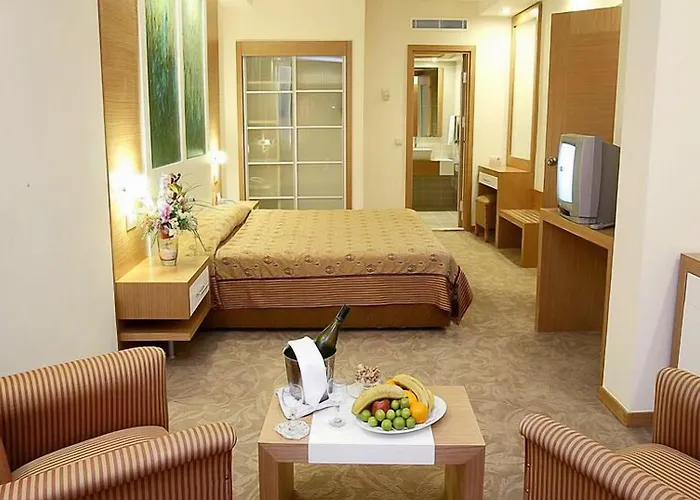 Alkoclar Adakule 5*